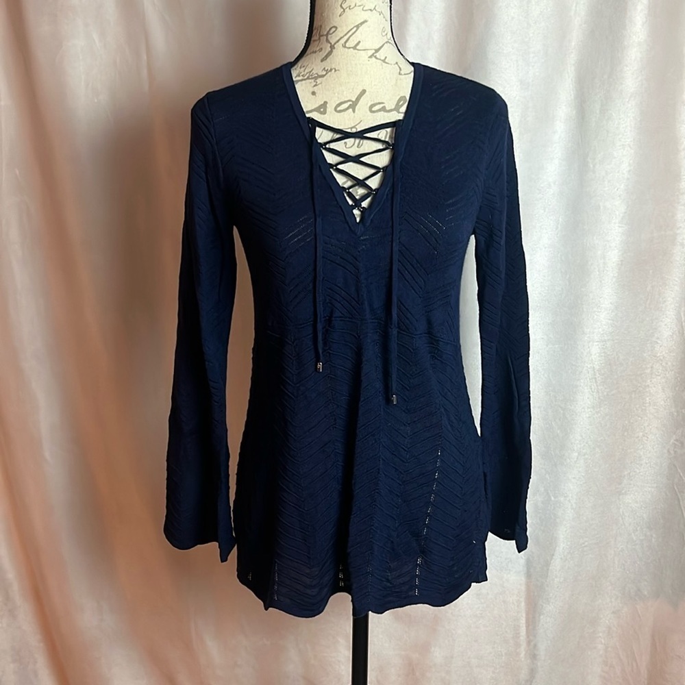 White House Black Market Navy Long Sleeve Sweater with Lace Up Collar sz Small